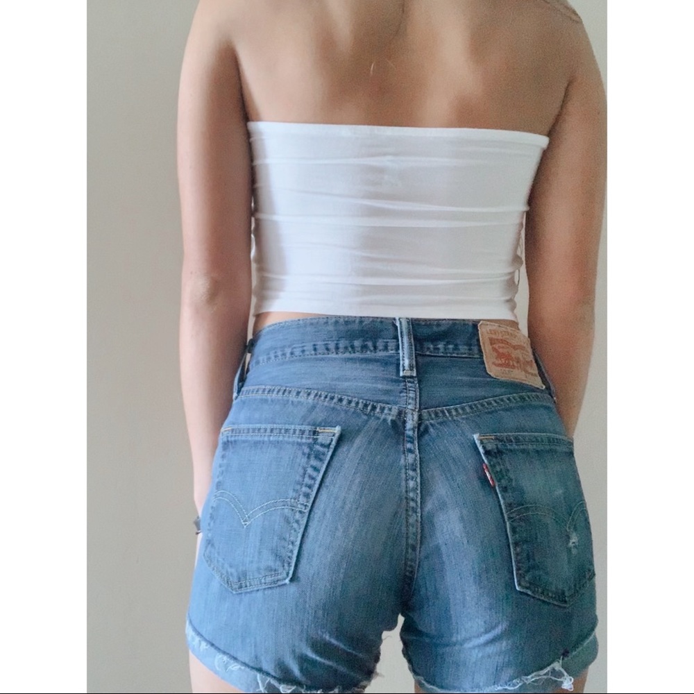 vintage high rise levi denim shorts